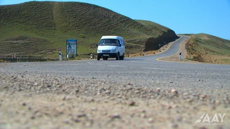 Hacıqabulda 8 kəndi birləşdirən yol yenidən qurulub