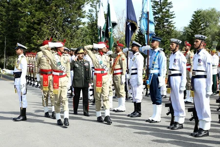 Azerbaijan, Pakistan mull development of military cooperation