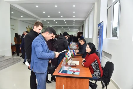 Sumqayıtda əmək yarmarkası keçirilib
