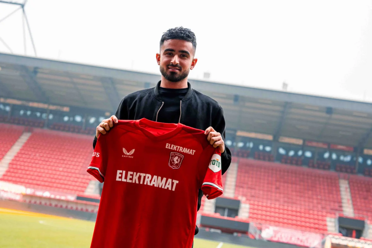 Niderland klubu türkiyəli futbolçunu transfer edib