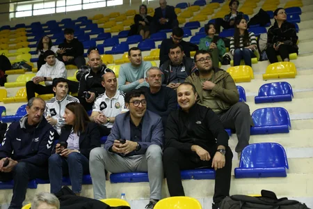 Həndbol üzrə Azərbaycan çempionatlarında növbəti oyunlar keçirilib