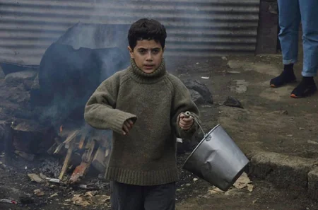 Vətən müharibəsi kadrlarının yer aldığı “Köhnə çamadanlar” filmi təqdim olunub