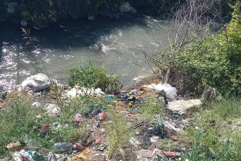 Yevlaxda su hövzəsinə çirkab suyu axıdan şəxs cərimələnib