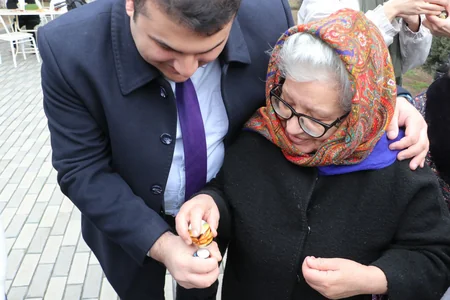 Yel çərşənbəsində Ahıllar evinin sakinləri ilə birgə ağac əkilib