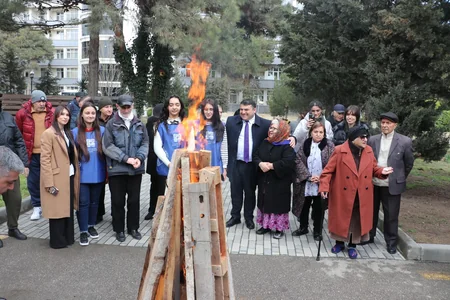 Yel çərşənbəsində Ahıllar evinin sakinləri ilə birgə ağac əkilib
