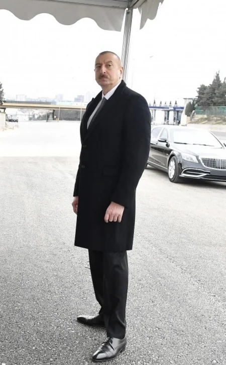 Prezident Bakı-Sumqayıt yolunun genişləndirilməsi  çərçivəsində görülən işlərlə tanış olub - YENİLƏNİB