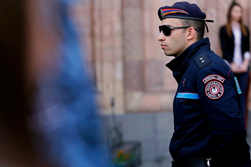 İrəvandə müxalifətin mitinqi başlayıb