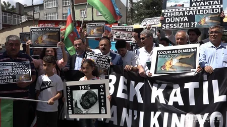 İstanbulda Ermənistanın Alıxanlıda törətdiyi vəhşiliyə qarşı etiraz aksiyası keçirilib - FOTO