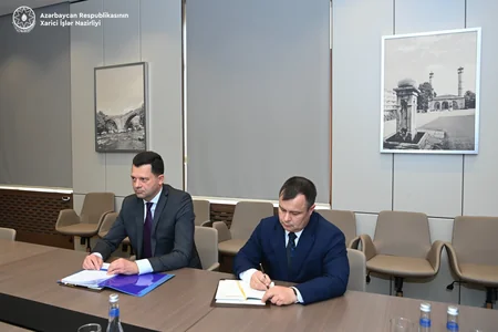 Jeyhun Bayramov receives State Secretary of Moldovan MFA