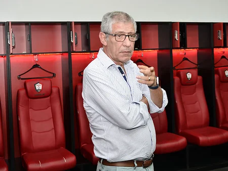 Fernandu Santuş Qəbələ şəhər stadionunun infrastrukturu ilə tanış olub