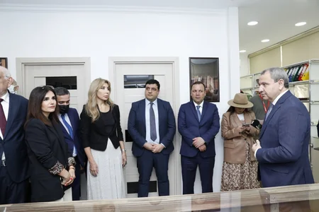 Bakı Dövlət Universitetində Kitab Evi açılıb