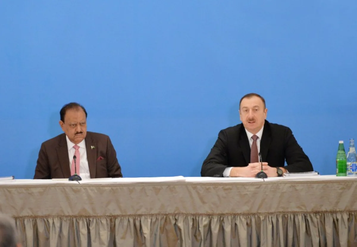 ​Prezident İlham Əliyev və Prezident Məmnun Hüseyn Azərbaycan-Pakistan biznes forumunda iştirak ediblər