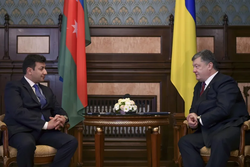 Порошенко: Украина поддерживает суверенитет и территориальную целостность Азербайджана