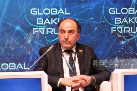 Panel session on new energy and transport corridors in Eurasian zone held within Global Baku Forum