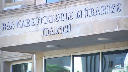 Bakıda içərisində qadın narkotacirin olduğu daha bir narkoşəbəkənin üzvləri həbs edilib - VİDEO