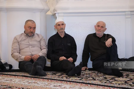 Bakıda Qədr gecəsi keçirilir – FOTOREPORTAJ