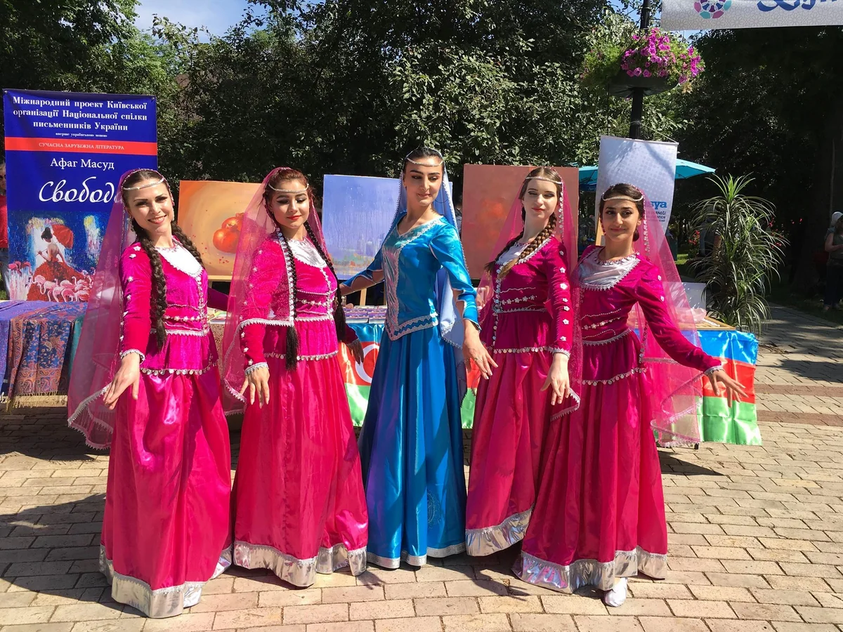 Культура Азербайджана представлена на фестивале в Киеве