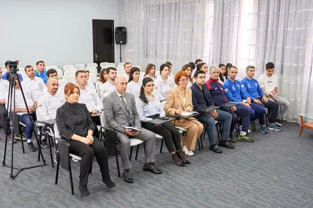 Bakıda atletika məşqçiləri üçün texniki kursa yekun vurulub
