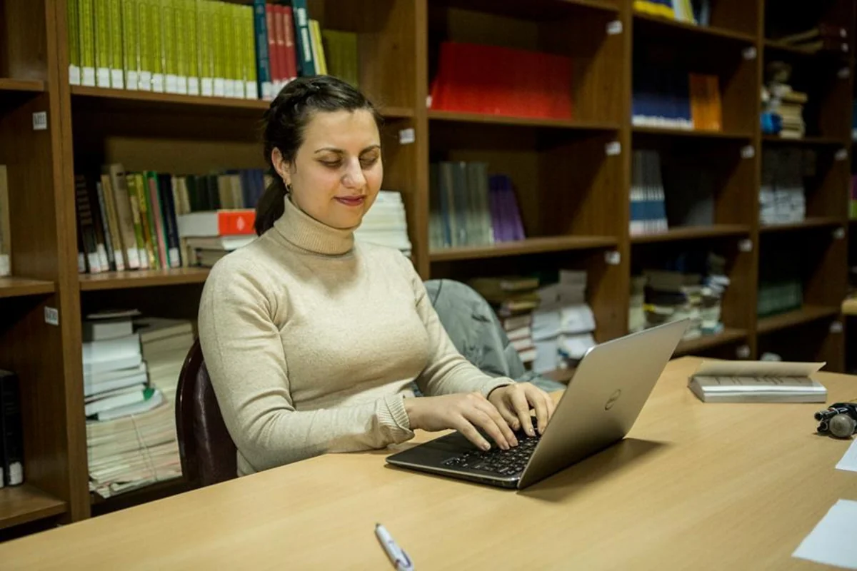 Gözdən əlil qız Gürcüstan gənclərini BMT-də təmsil edəcək