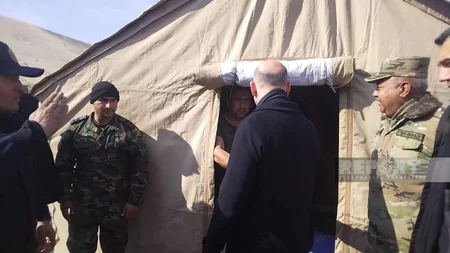Turkish interior minister visits base point of Azerbaijani rescuers