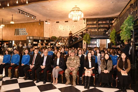 Vətən müharibəsinə həsr olunmuş kitab Çin dilində nəşr edilib