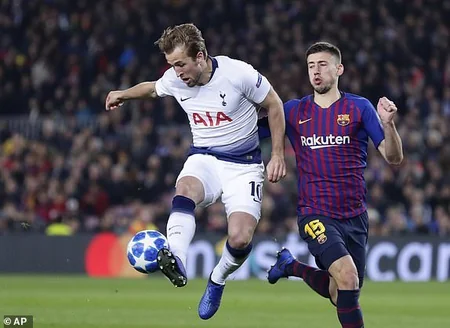 Стали известны 15 участников 1/8 финала Лиги чемпионов