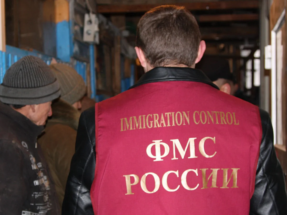 Премьер-министр России утвердил квоты для трудовых мигрантов на 2015 год