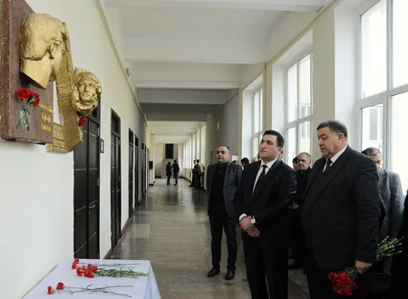 ADNSU-da 20 Yanvar şəhidlərinin xatirəsi anılıb