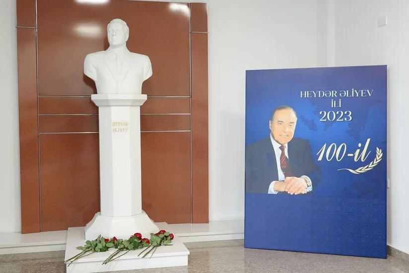 Dövlət Agentliyində “Heydər Əliyev İli”nə həsr olunmuş tədbir keçirilib