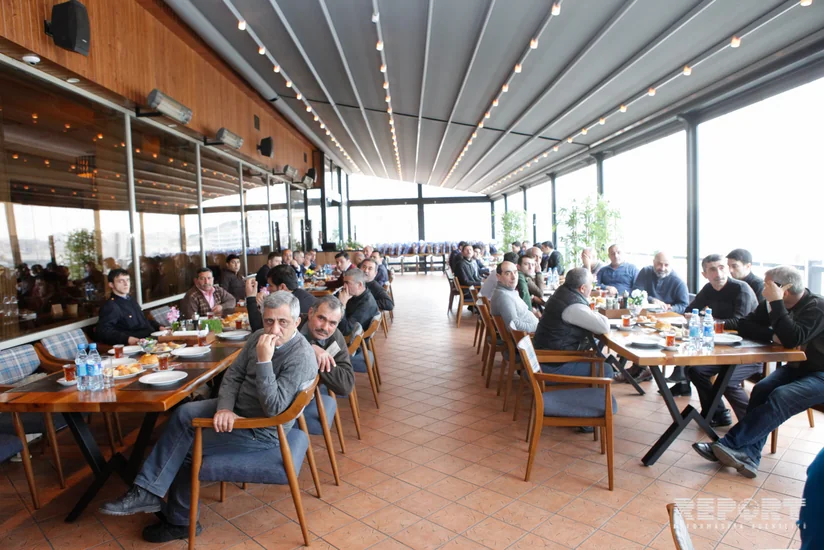 Bayıl sürüşmə zonasından köçürülən ailələrə Novruz sovqatı təqdim olunub