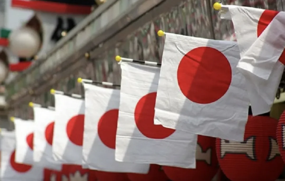 Japan's business failures top 9,000 for first time in nine years