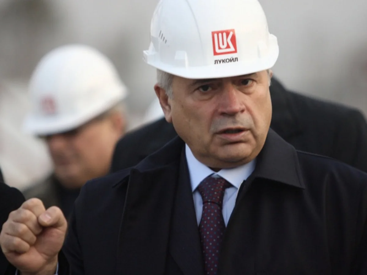 ​Vahid Ələkbərov Rumıniya prezidentinə məktub yazıb