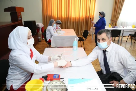 Kimyaçılar qanvermə aksiyasına qoşulub - VİDEO