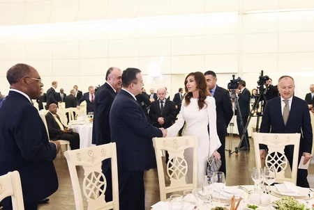 Reception given in honor of foreign ministers of Non-Aligned Movement