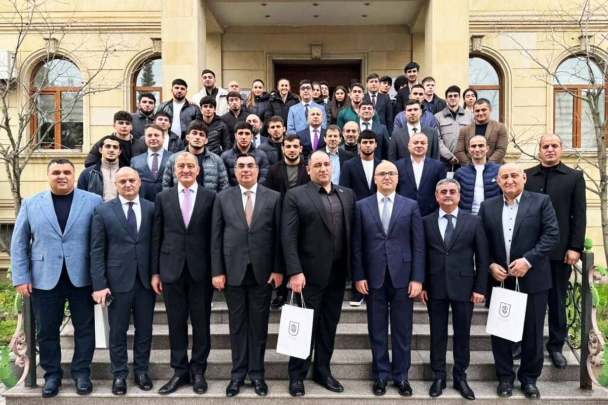 “Neftçi” İdman Klubu ötən ili 1001 medalla başa vurub