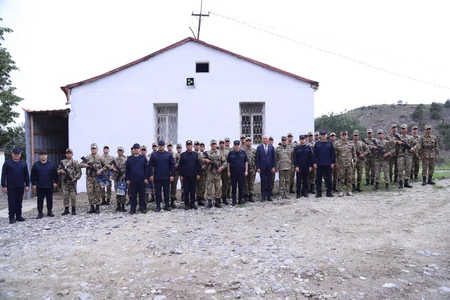 Baş prokuror Laçın və Qubadlıda hərbi hissələrdə olub