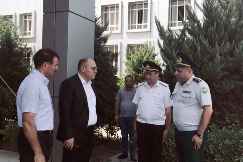 Komitə sədri Bakı Baş Gömrük İdarəsində və Qoşa Təpə gömrük postunda vəziyyəti yoxlayıb