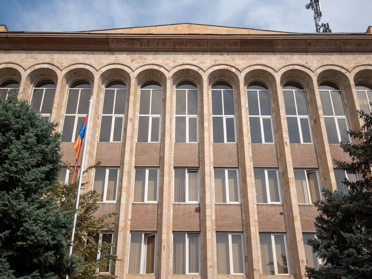 В Армении по делу о неуплате налогов арестован экс-депутат