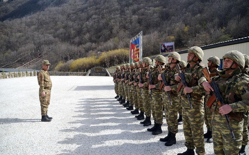 Zakir Həsənov Kəlbəcərə gedib, yeni hərbi infrastrukturlara baxış keçirib 