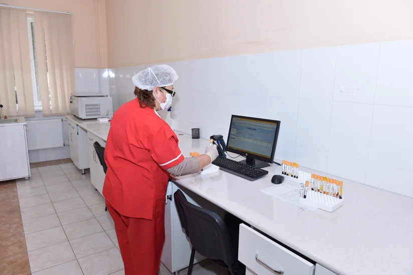 TƏBİB-in tabeliyindəki 70-dən çox tibb müəssisəsinin laboratoriyaları yenilənib - SİYAHI