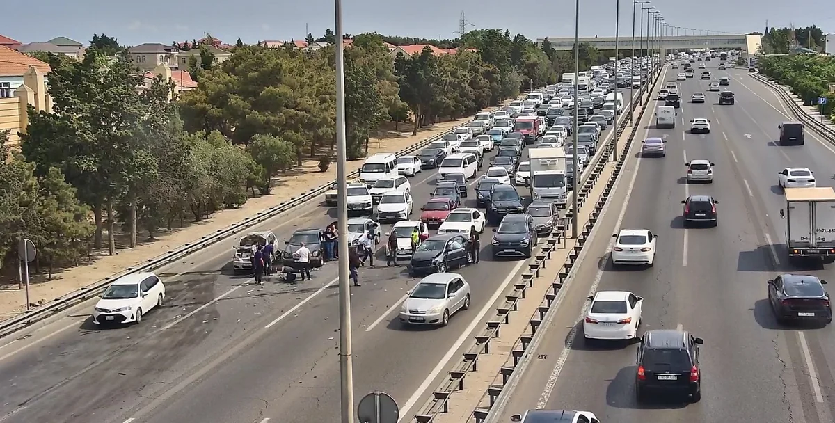 Aeroport yolunda qəza olub, bir nəfər ölüb, iki nəfər xəsarət alıb - YENİLƏNİB