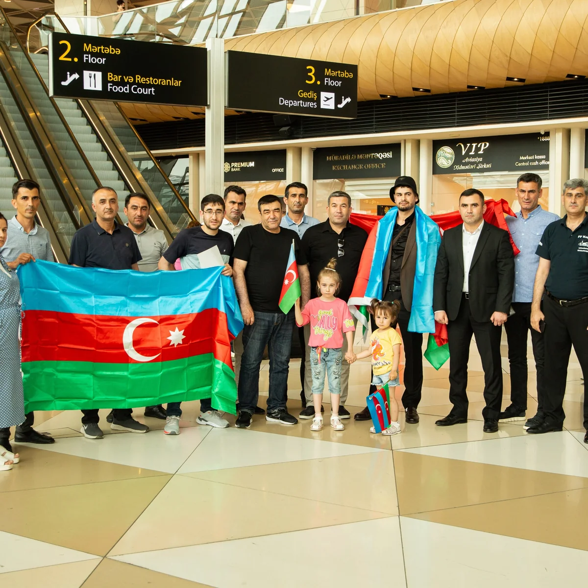 Daha bir qazi sağalaraq Vətənə geri dönüb
