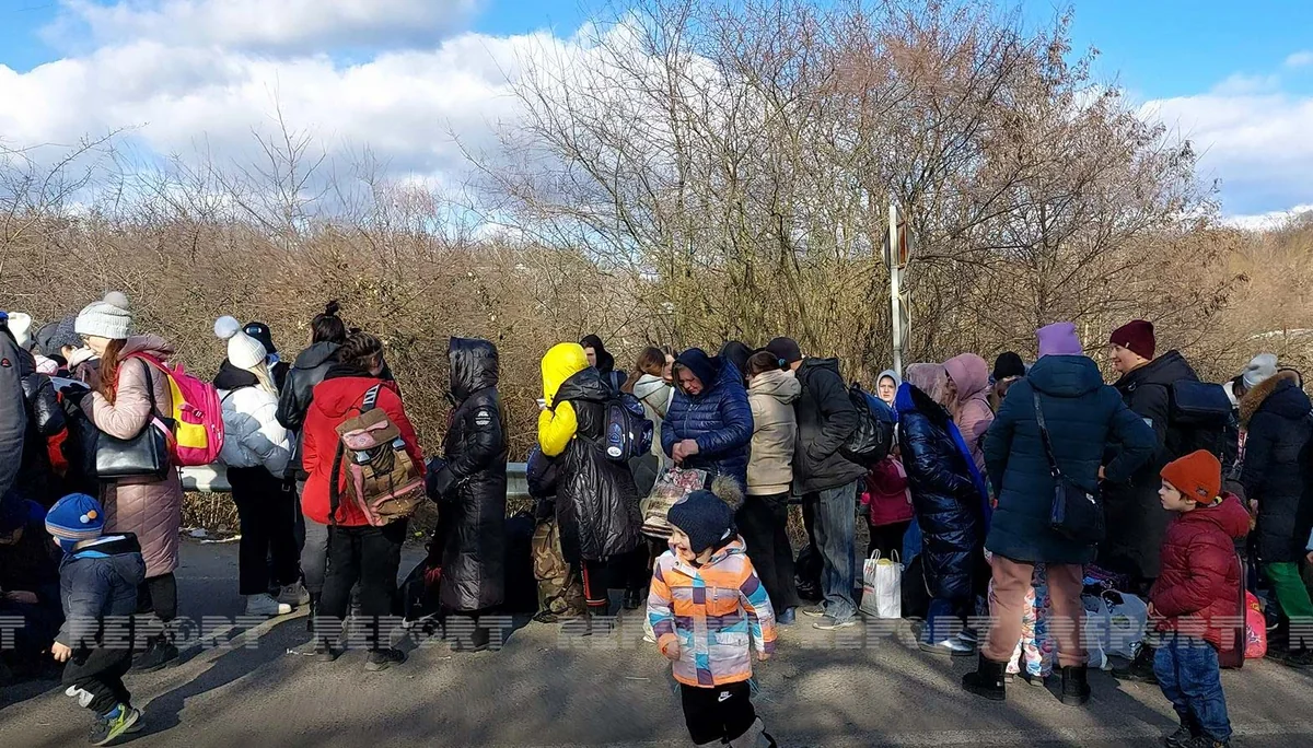 Ukrainian war refugees on border with EU – PHOTO REPORTAGE 