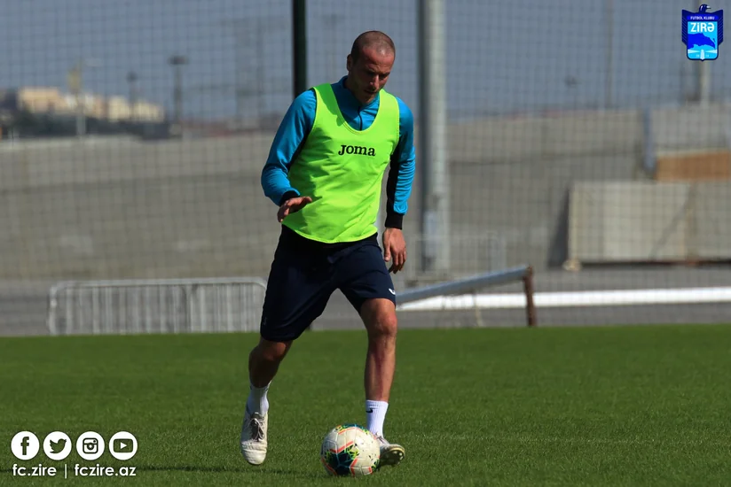 Zirədən ayrılan legioner ölkəsində çıxış edəcək