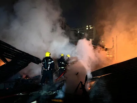 FHN: Xırdalanda iaşə obyektindəki yanğına görə binada yaşayan 45 sakin təxliyə edilib – YENİLƏNİB-4 - VİDEO