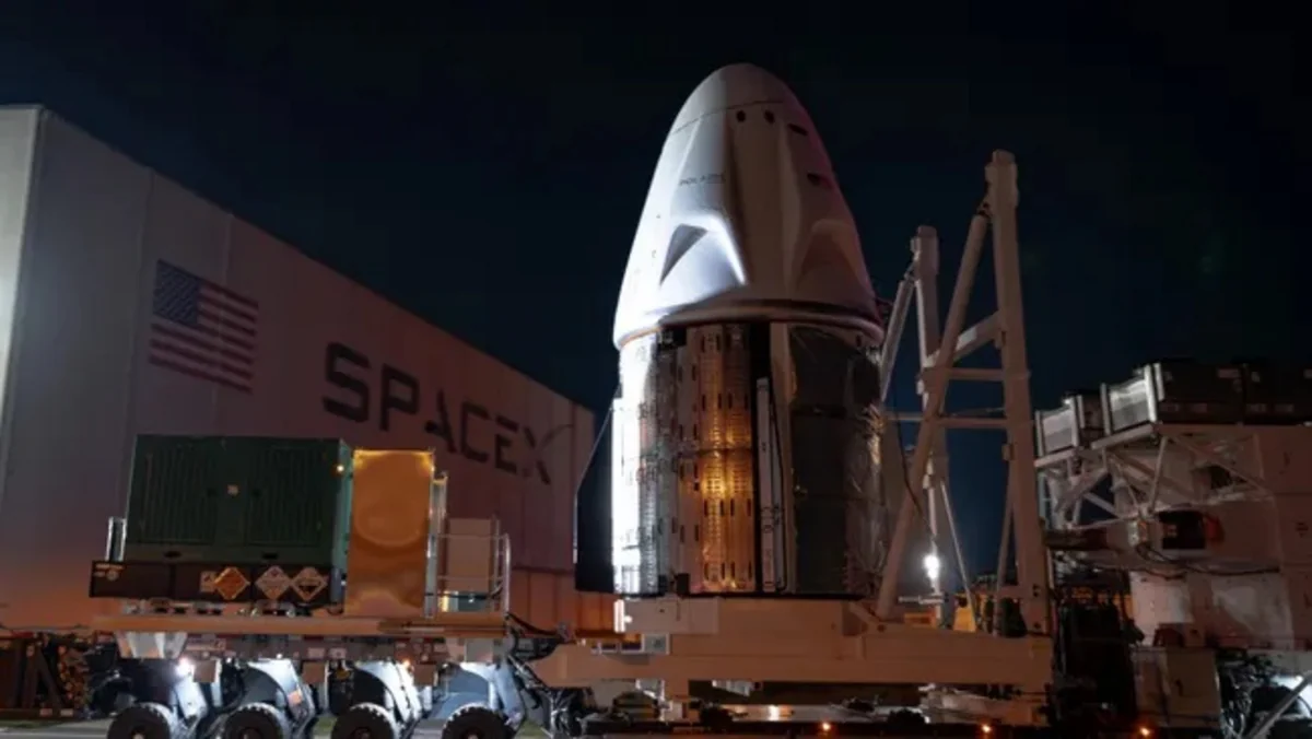SpaceX перенес запуск миссии Polaris Dawn из-за утечки гелия