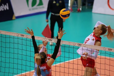 Azərbaycanın qadın voleybol yığması Belarusa uduzub