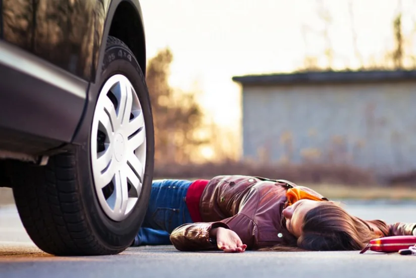 Tovuzda VAZ 2107 markalı avtomobil piyadanı vurub