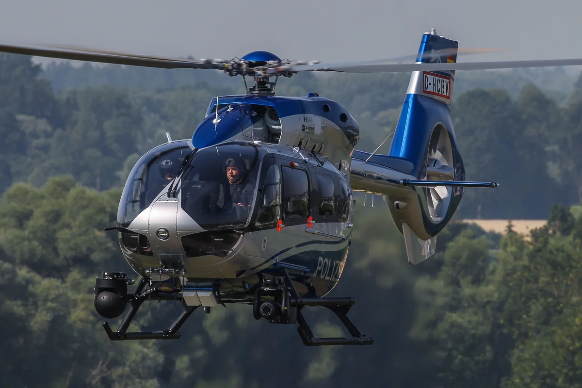 Almaniyada azərbaycanlını öldürüb qaçan şəxsin axtarışlarına helikopter cəlb olunub