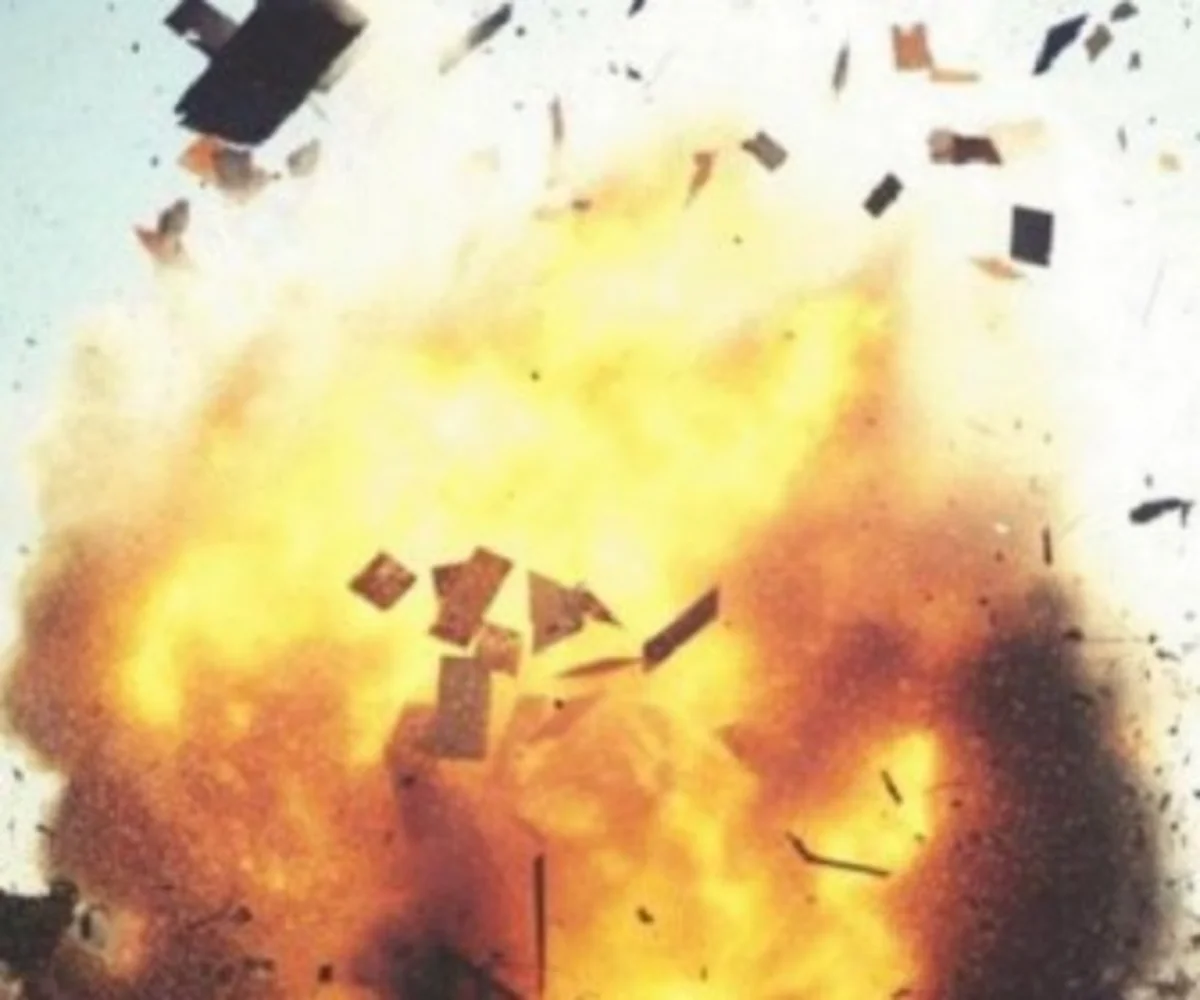 Explosion in Pakistan mosque claims lives